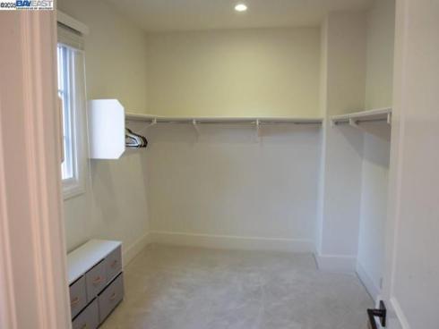 103 Crosswinds , Irvine, CA