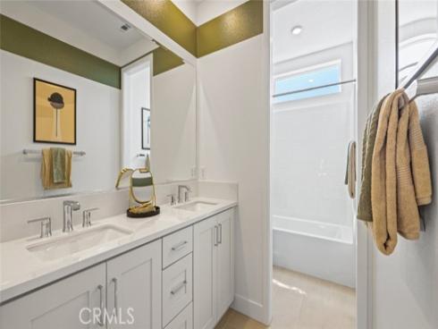 430  Sonia  , Irvine, CA