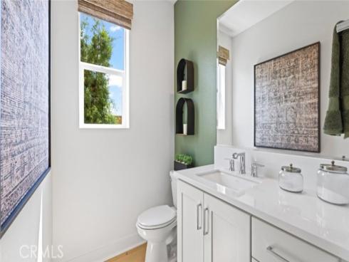 430  Sonia  , Irvine, CA