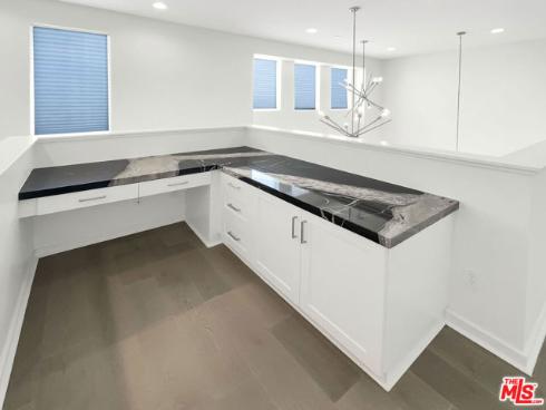 170 Fable , Irvine, CA