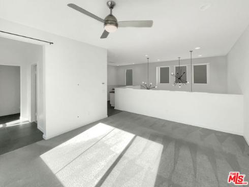 170 Fable , Irvine, CA