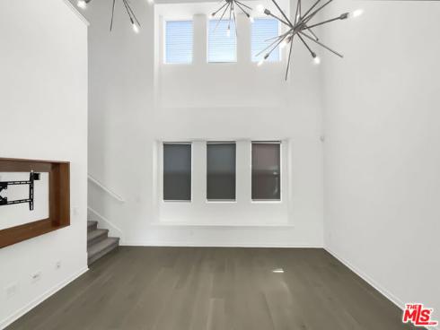 170 Fable , Irvine, CA