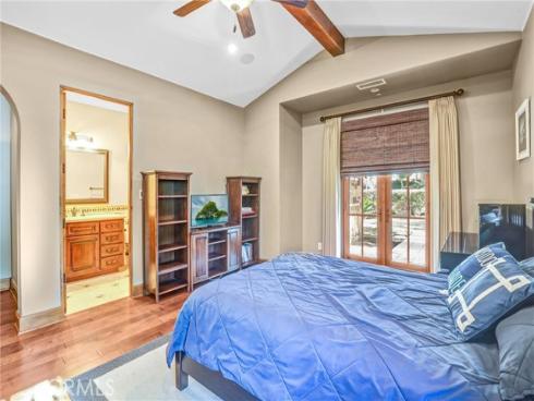 41 Needle Grass , Irvine, CA