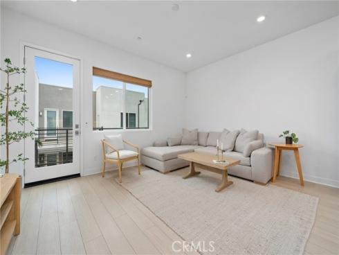 185  Sash  , Irvine, CA