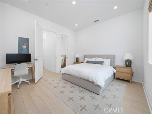 185  Sash  , Irvine, CA