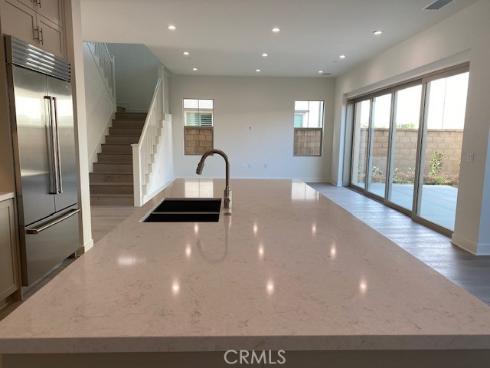 111 Sunnybank , Irvine, CA