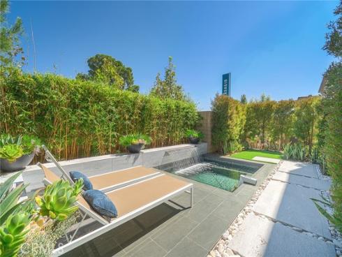 173 Scale , Irvine, CA