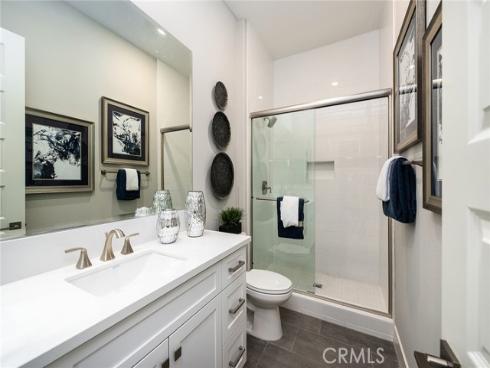 173 Scale , Irvine, CA