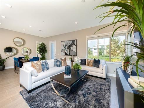 173 Scale , Irvine, CA