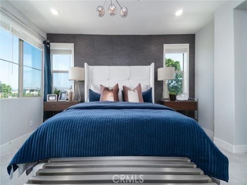 173 Scale , Irvine, CA