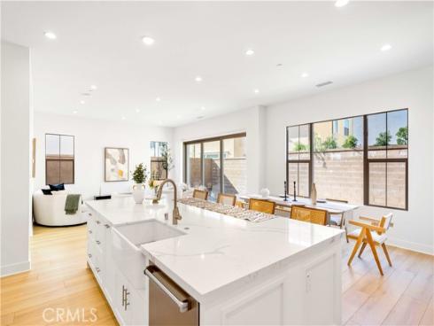 123  Sunnybank  , Irvine, CA