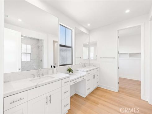 123  Sunnybank  , Irvine, CA