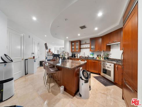 5072  Scholarship  , Irvine, CA