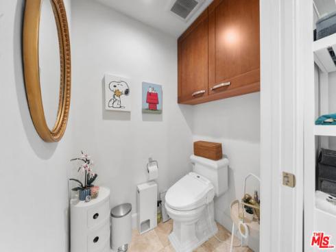 5072  Scholarship  , Irvine, CA