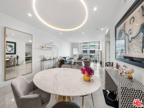 5072  Scholarship  , Irvine, CA