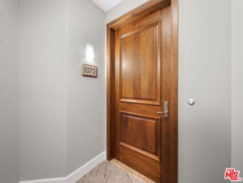 5072  Scholarship  , Irvine, CA