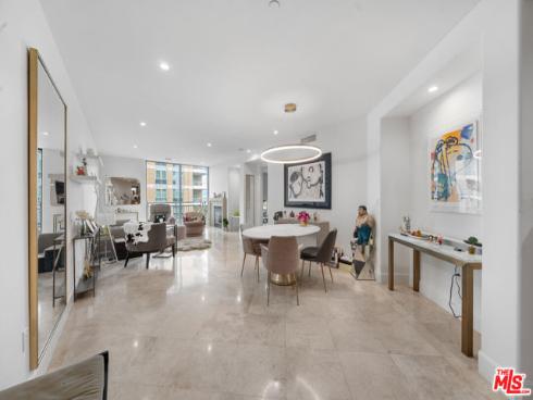 5072  Scholarship  , Irvine, CA