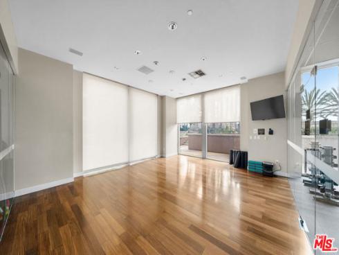 5072  Scholarship  , Irvine, CA