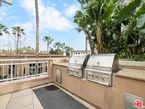 5072  Scholarship  , Irvine, CA