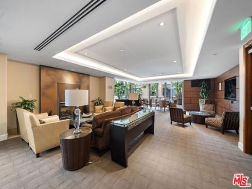 5072  Scholarship  , Irvine, CA