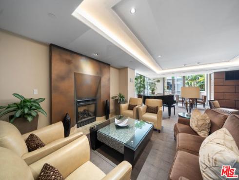 5072  Scholarship  , Irvine, CA