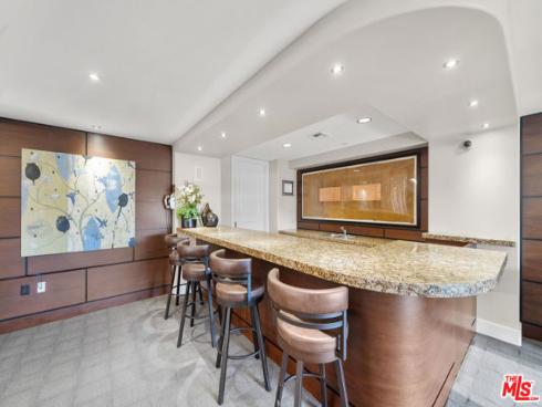 5072  Scholarship  , Irvine, CA