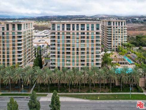 5072  Scholarship  , Irvine, CA