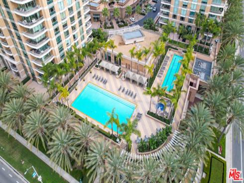 5072  Scholarship  , Irvine, CA