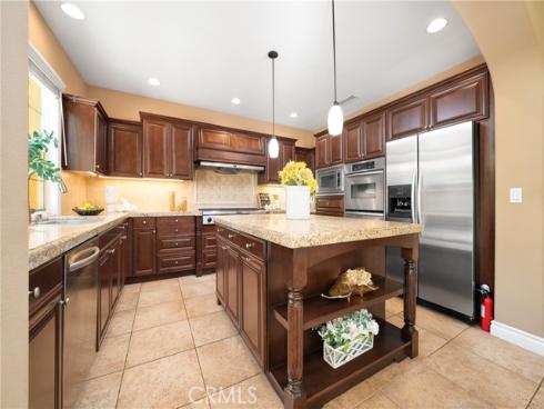 64 Winding Way, Irvine, CA