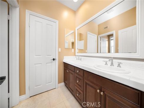 64 Winding Way, Irvine, CA