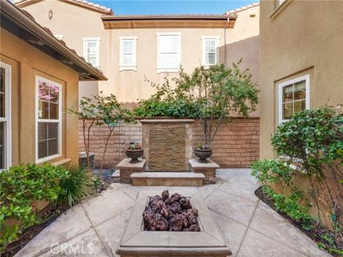 64 Winding Way, Irvine, CA