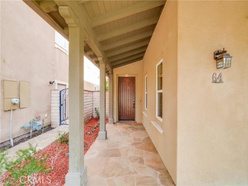 64 Winding Way, Irvine, CA