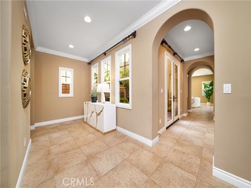 64 Winding Way, Irvine, CA