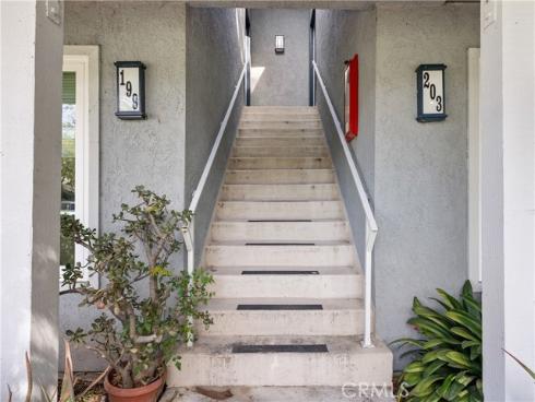 199 Briarwood , Irvine, CA