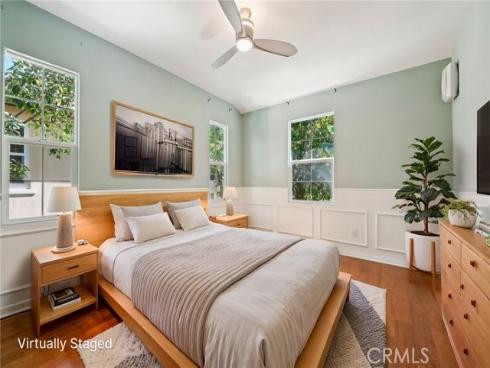 33 Perennial , Irvine, CA