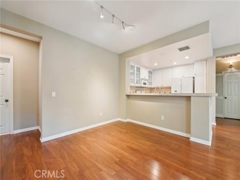 33 Perennial , Irvine, CA