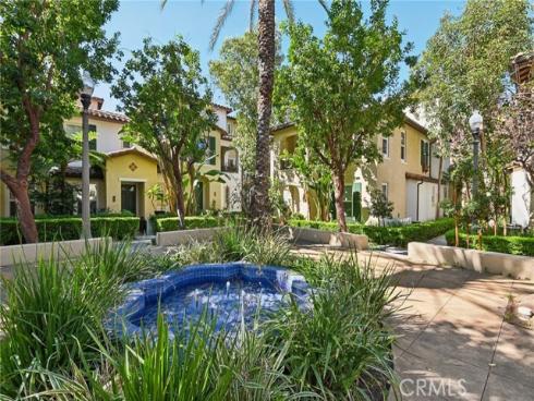 33 Perennial , Irvine, CA