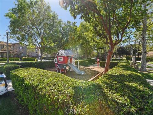 33 Perennial , Irvine, CA