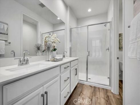 168 Sawbuck , Irvine, CA