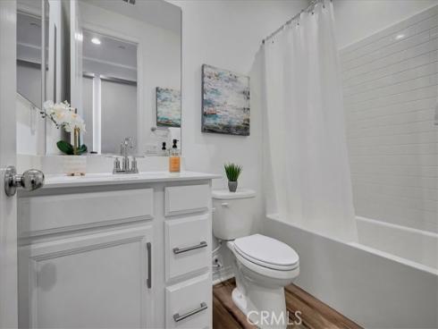 168 Sawbuck , Irvine, CA