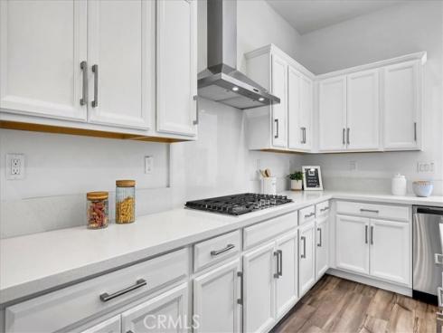 168 Sawbuck , Irvine, CA