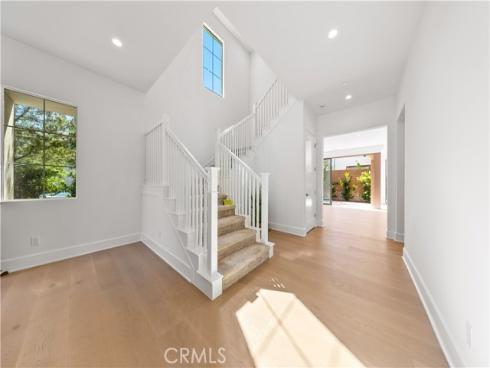 122 Appian Boulevard, Irvine, CA