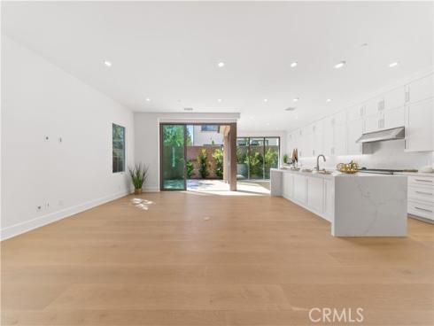 122 Appian Boulevard, Irvine, CA