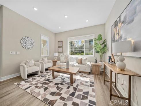 702 Benchmark , Irvine, CA