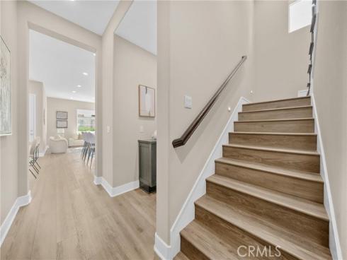 702 Benchmark , Irvine, CA