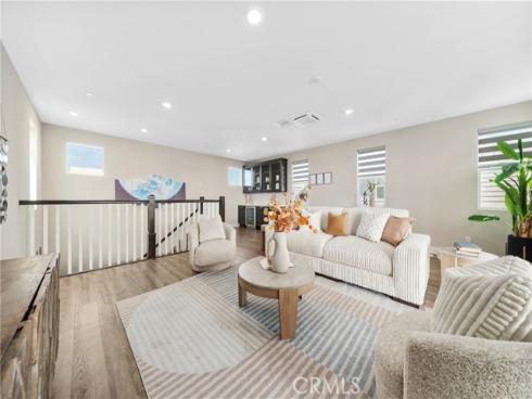 702 Benchmark , Irvine, CA