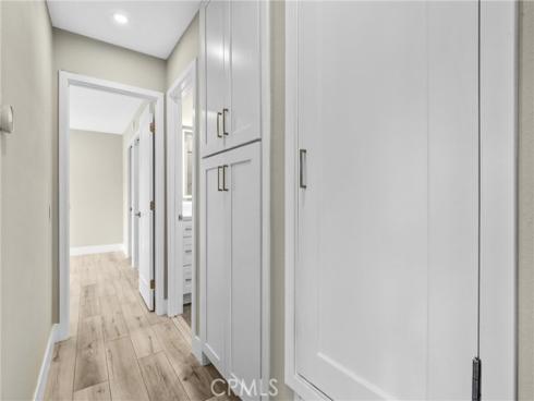 5102 Alder , Irvine, CA