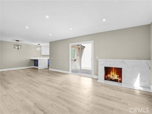 5102 Alder , Irvine, CA