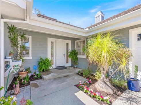 7  Altair  7 , Irvine, CA