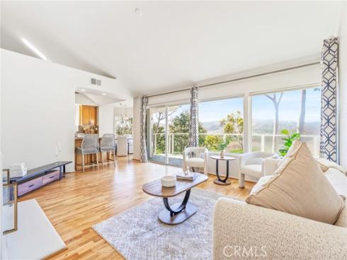 7  Altair  7 , Irvine, CA